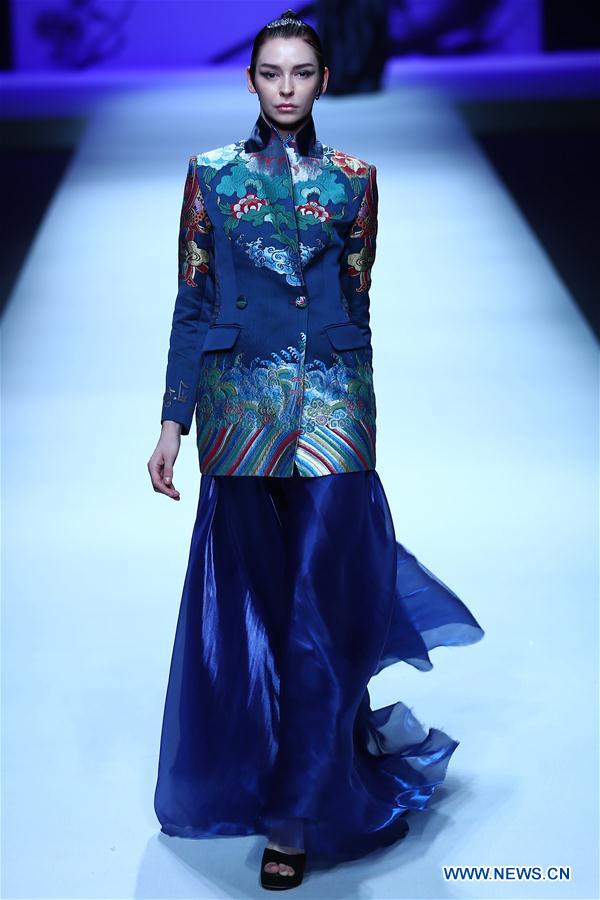 CHINA-BEIJING-FASHION WEEK-HAO WEIMIN (CN)