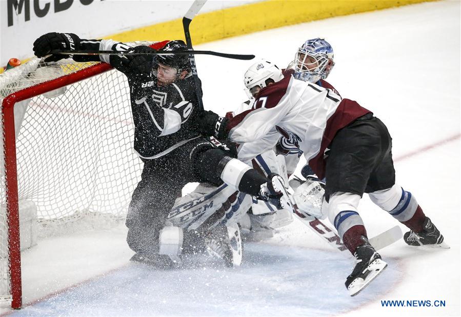 (SP)U.S.-LOS ANGELES-ICE HOCKEY-NHL