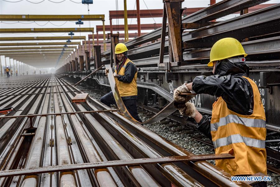 CHINA-HUBEI-HIGH-SPEED RAILWAY-CONSTRUCTION (CN)