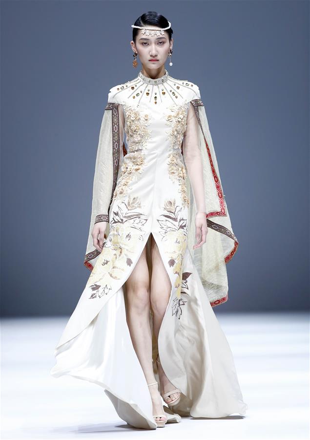 CHINA-BEIJING-GRADUATE FASHION WEEK (CN)