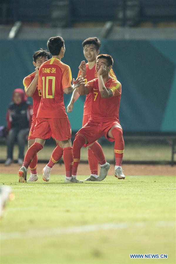 (SP)INDONESIA-BANDUNG-ASIAN GAMES-MEN'S FOOTBALL-CHINA VS UNITED ARAB EMIRATES