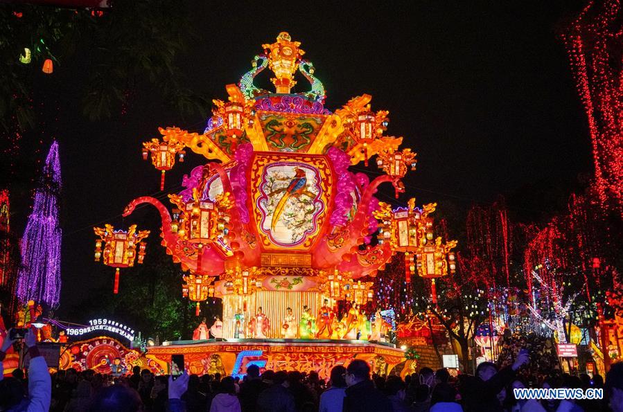 CHINA-SICHUAN-ZIGONG-LANTERN FAIR (CN)