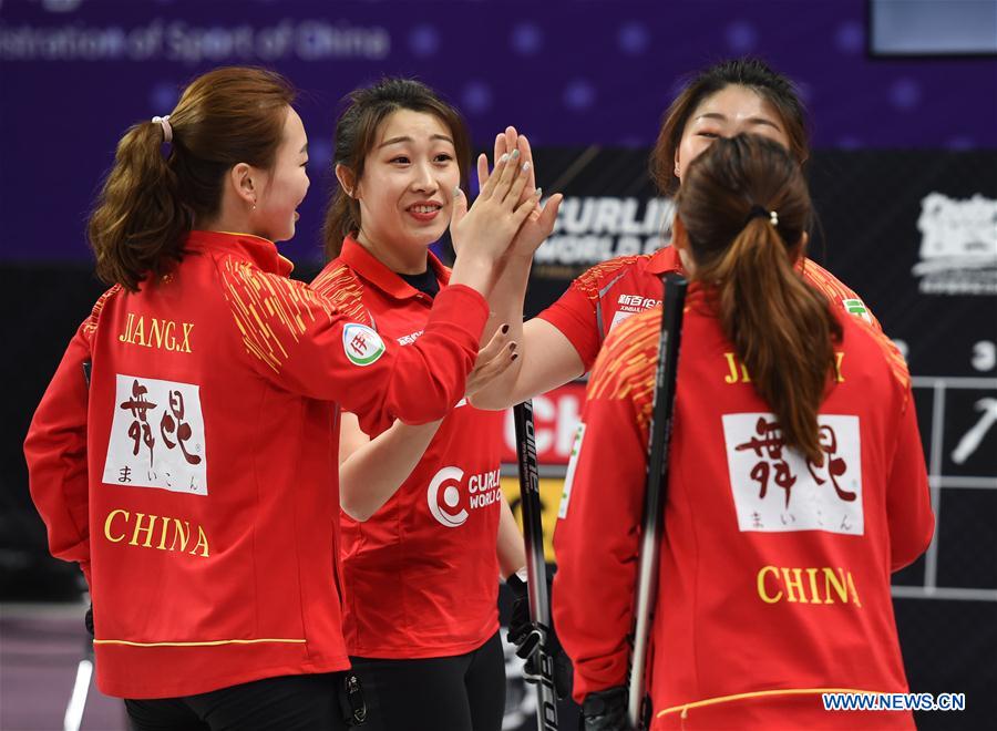 (SP)CHINA-BEIJING-CURLING-WCF WORLD CUP GRAND FINAL-DAY 4(CN)