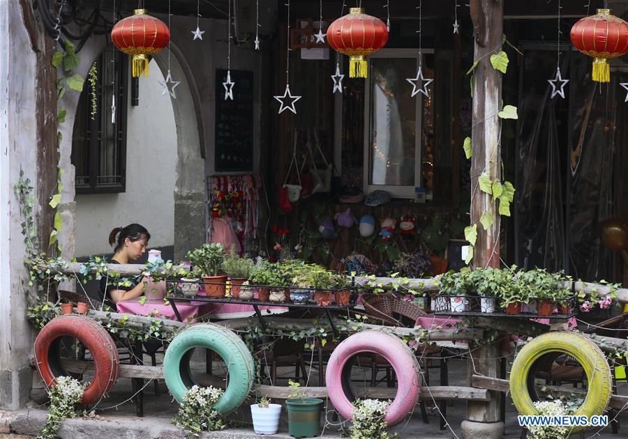 CHINA-ZHEJIANG-DEQING-ANCIENT TOWN OF XINSHI