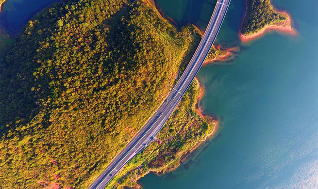 Autumn scenery of scenic area in Jiujiang, E China's Jiangxi