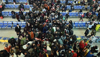 Spring Festival travel rush to begin on Jan. 13