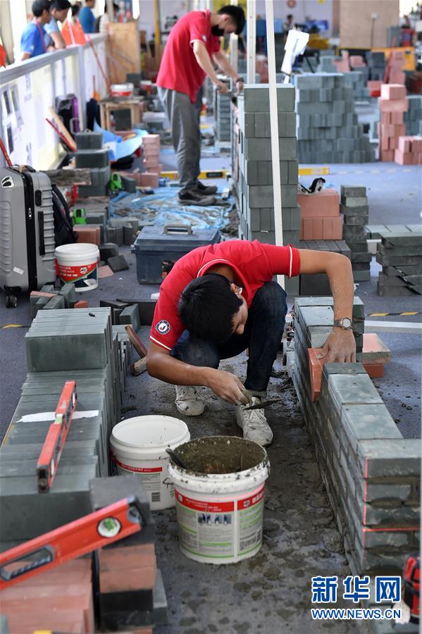 （新华全媒头条·图文互动）（3）上下合力，聚力破障，开辟“大国工匠”建设新格局