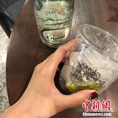 奶茶的种类已经不再限制于“奶 茶”。来源：受访者供图。