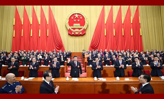 习近平当选国家主席、中央军委主席